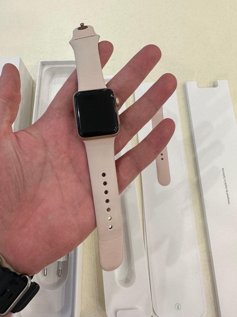 USED Apple Watch Series 3 38mm gold
