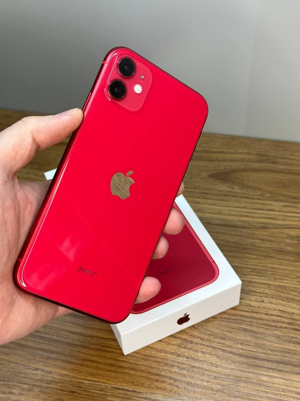 USED iPhone 11 128GB Product Red (MWLG2)
